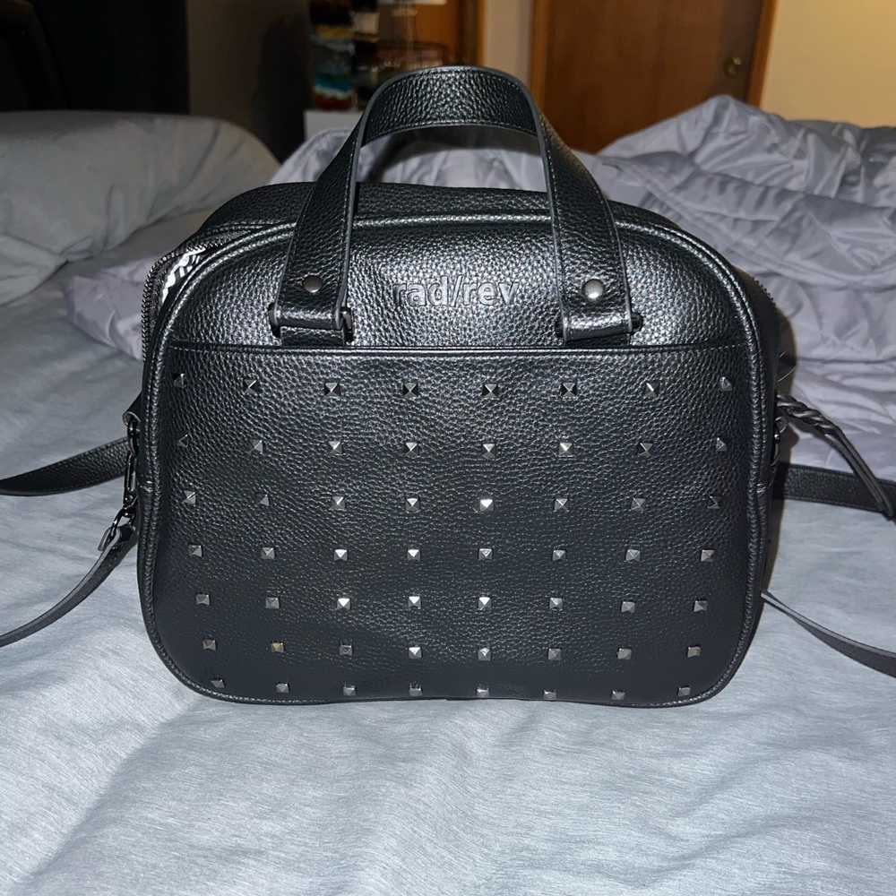 Rad Rev Crossbody